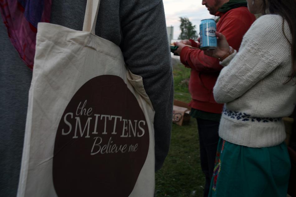 Smittens Tote in the Wild, designed by David Zachairs